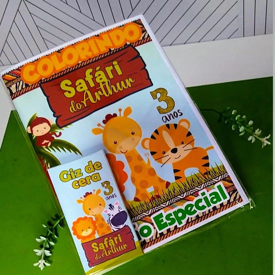 Livro de colorir Safari