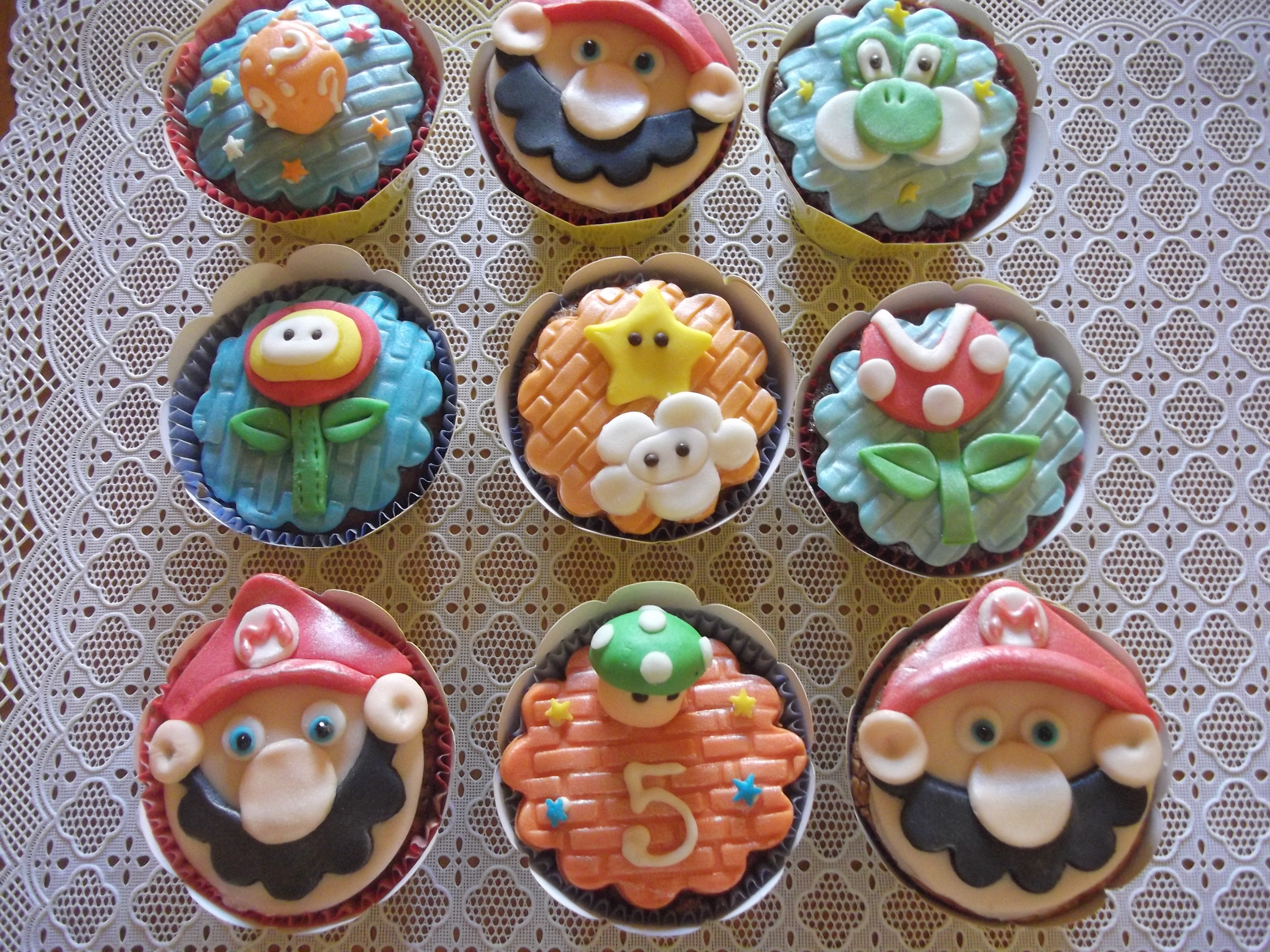 Cupcakes com topper  para festas